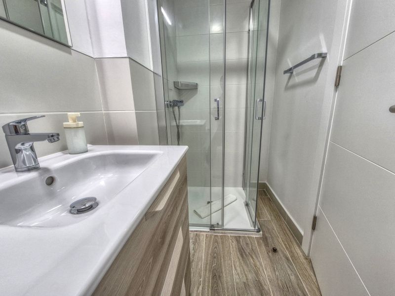 Yan Building 5B by CanariasGetaway