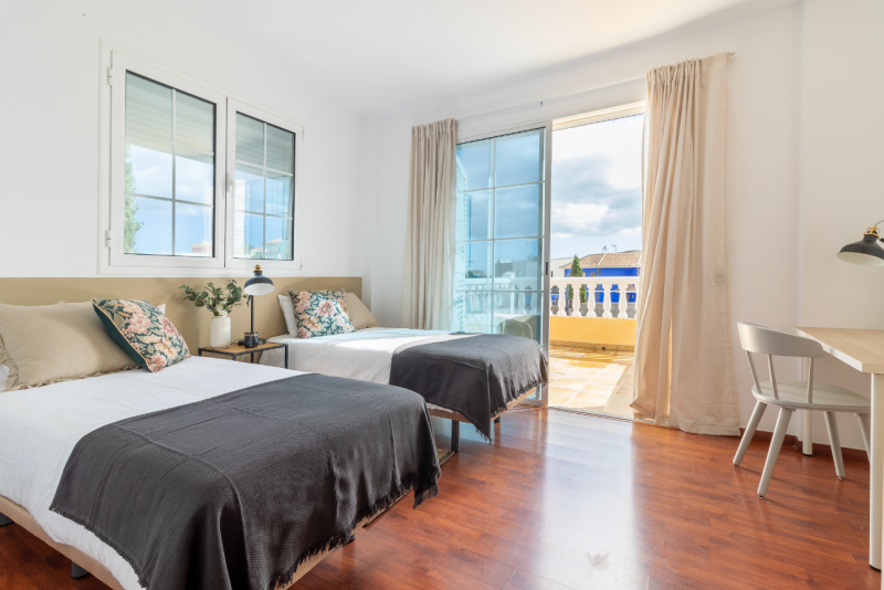 Villa Veneguera + Seaview + Pool + Garden