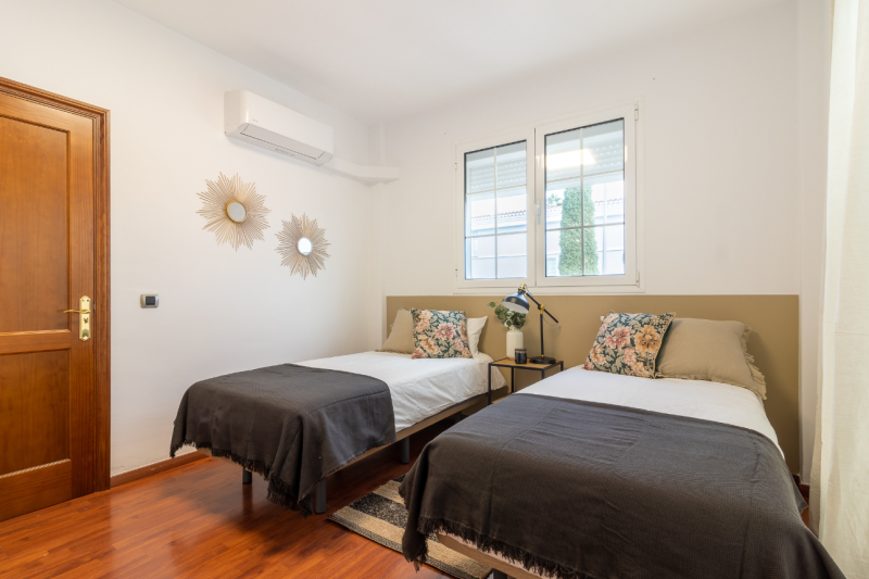 Villa Veneguera + Seaview + Pool + Garden