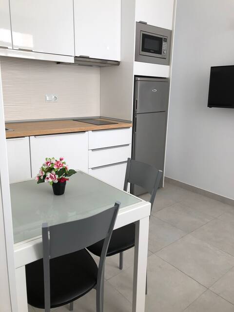 moderno y confortable, renovado, canteras