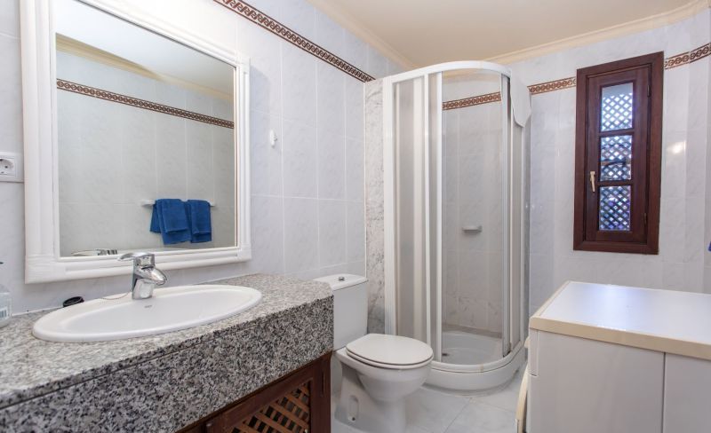 Altamar 44 balcony&pool By CanariasGetaway