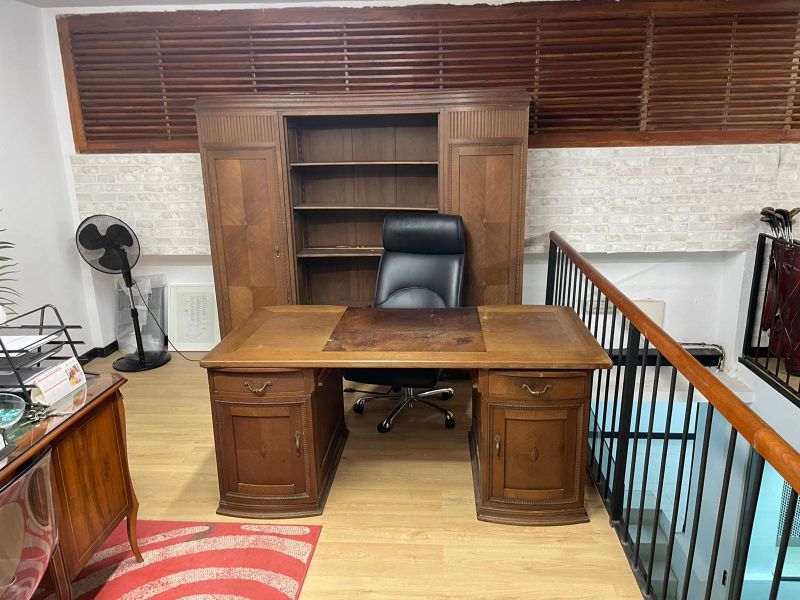 Alquiler de Muebles Clásicos para Rodajes y Producciones